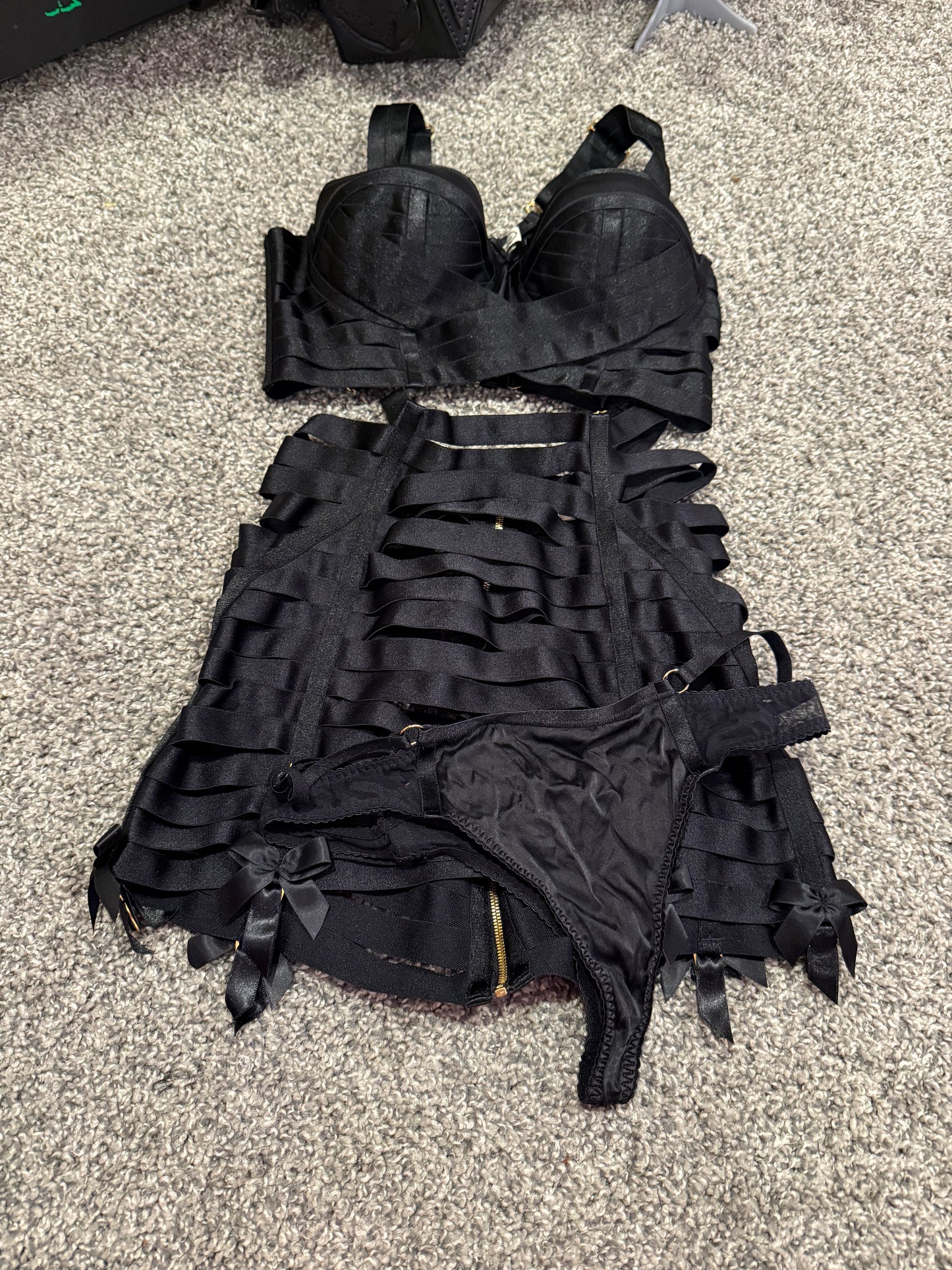 Black Bordelle Bra Set + Waspie - Meg's Closet