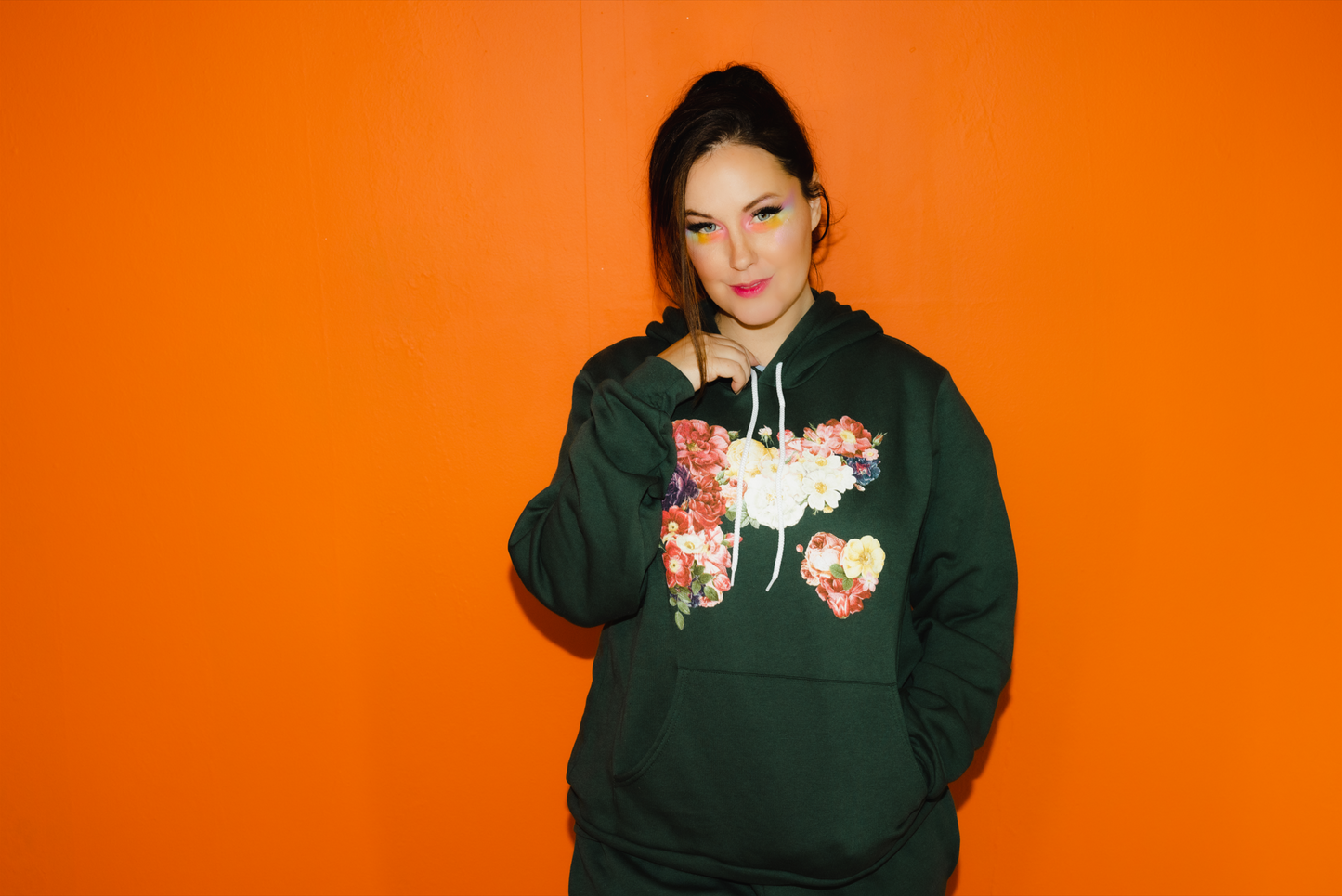 Flower M Pullover Hoodie in Forest Green